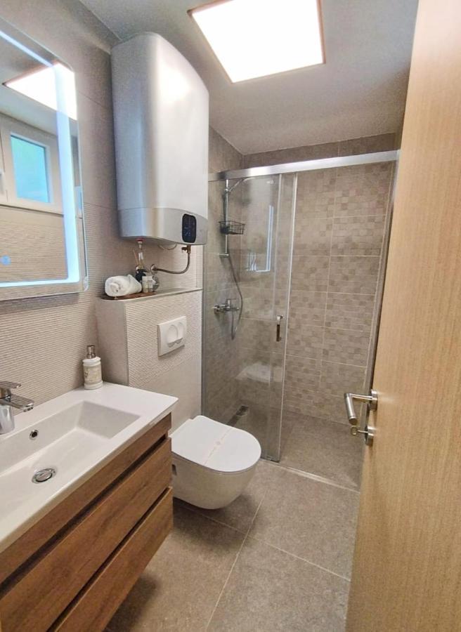 Green Bay Apartment 科尔丘拉 外观 照片